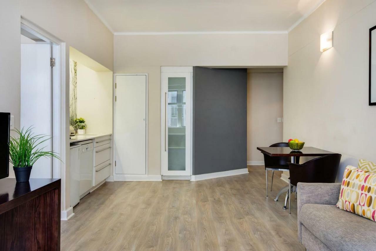 Apartment The Bijoux 6-2 No Load Shedding Cape Town